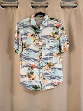 Alexander Julian Light Blue Tropical Floral Short Sleeve Button-Up Shirt